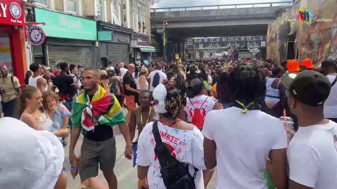 LIVE @ London Notting Hill Carnival Sunday 2022 UCOM & Tears mas band